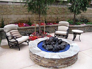 Hardscape - BBQ\'s Fireplaces & Rings