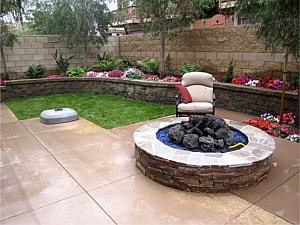 Hardscape - BBQ\'s Fireplaces & Rings