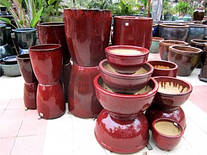 Landscape Pottery & Planters