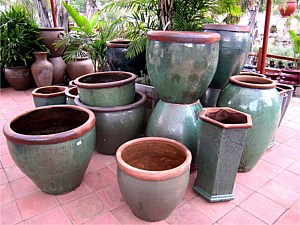 Landscape Pottery & Planters