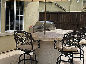 Hardscape - BBQ\'s Fireplaces & Rings