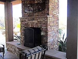 Outdoor room fireplace