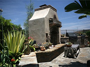 Hardscape - BBQ\'s Fireplaces & Rings