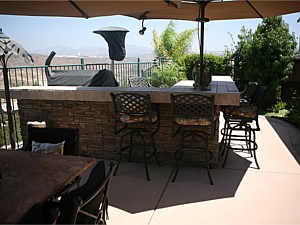 Hardscape - BBQ\'s Fireplaces & Rings